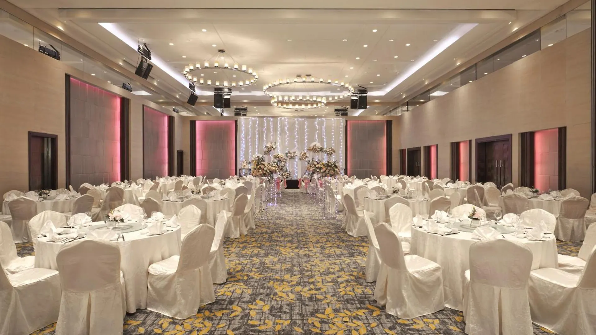 *****  Carlton Hotel Singapore Singapore